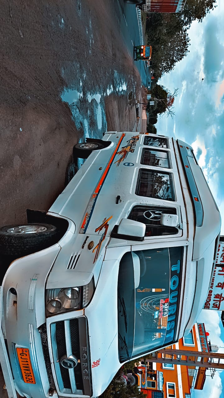 Tempo Traveller 17 Seater